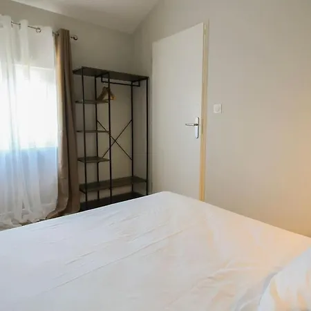 G6 Climatisé Au Calme Centre * Angulema